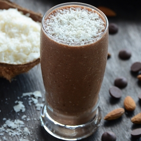 Almond + Joy Smoothie