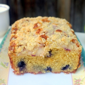 Apple and Blueberry Crumble Cake