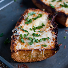 Easy Homemade Garlic Cheese Bread