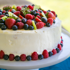 Kiwi Berry Cake