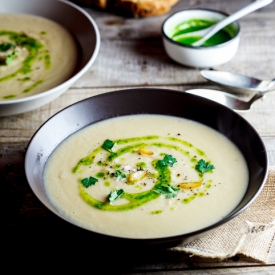 Celeriac & Roasted Garlic Soup