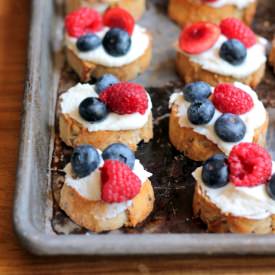 Berry Crostini with Lemon Ricotta