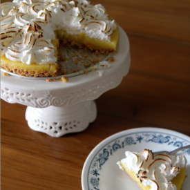 No Bake Lemon Meringue Tart