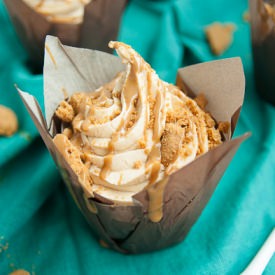 Chocolate Biscoff Cupcakes