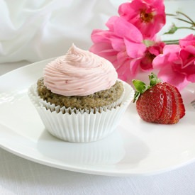 GF Vegan Strawberry Cupcakes