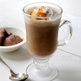 Chocolate and Vanilla Eiskaffee