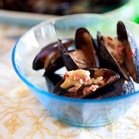 Lemongrass & Coconut Cream Mussels