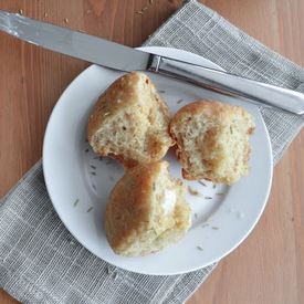 Salted Rosemary Dinner Rolls