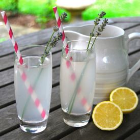 Lavender Vodka Lemonade