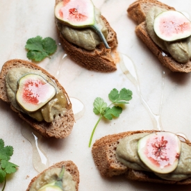 Aubergine on Toast