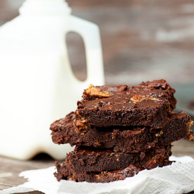 Oatmeal Cream Pie Brownies