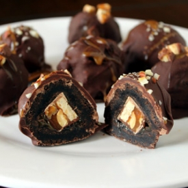 Snickers Brownie Bombs