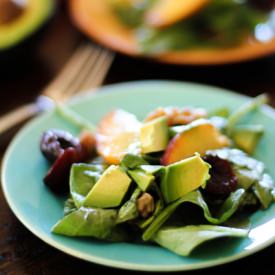 Spinach & Stone Fruit Salad