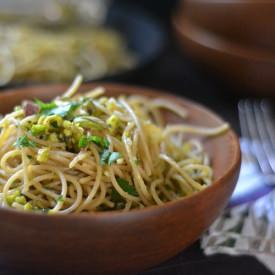 Spaghetti with Pistachio Pesto