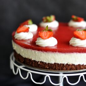 Cheesecake with Strawberry Mousse