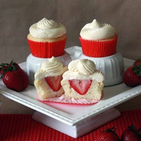 Cupcakes w/Cheesecake Frosting