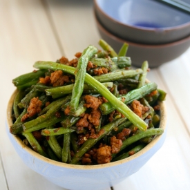 Spicy Chinese Green Beans with Pork