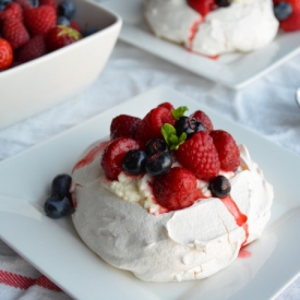 Fresh Fruit Pavlova