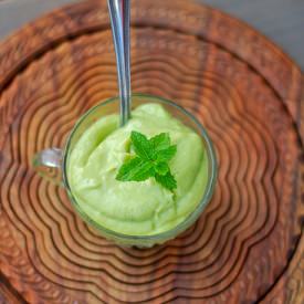 Minty Lime-Avocado Smoothie Cream