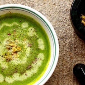 Creamy & Healthy Broccoli Pea Soup.