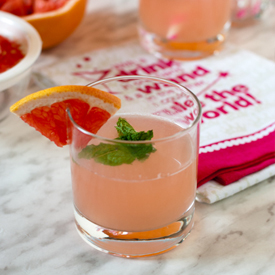 Skinny Grapefruit Splash Cocktail