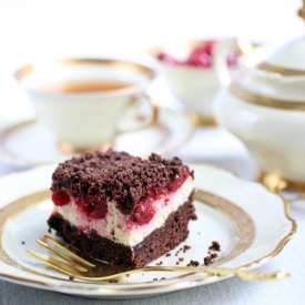 Chocolate Crumble Cherry Cheesecake