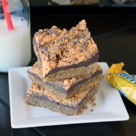 Butterfinger Fudge Cookie Bars