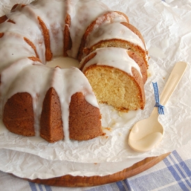 Pineapple and Toasted Coconut Cake