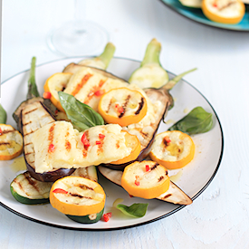 Salad with Grilled Halloumi Cheese