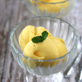 Mango Frozen Yogurt