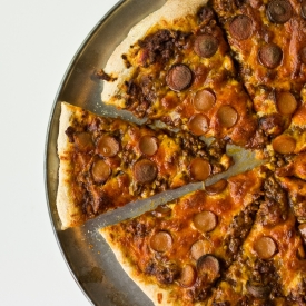 Chili Dog Pizza