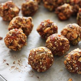 Sugar-Free Fruity Nutty Balls