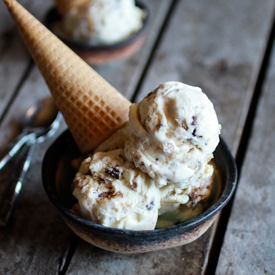 Cinnamon Roll Ice Cream