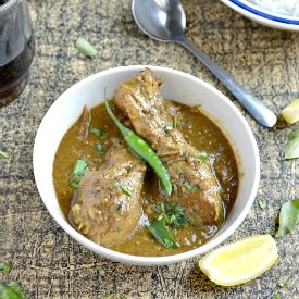 Chettinadu Pepper Chicken Kulambhu