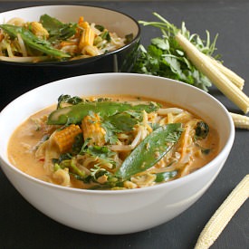 Quick Red Thai Curry Noodle Soup