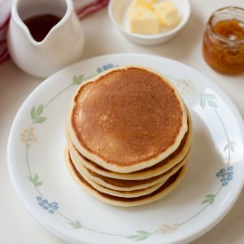 Spongy Ricotta Pancakes