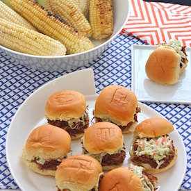 Slow Cooker Pulled Pork Sliders