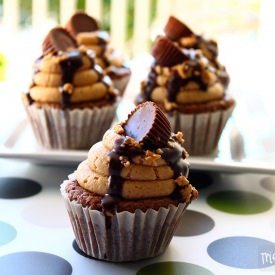 Brownie Buckeye Cupcakes