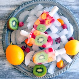 Lemonade Popsicles with Mixed Fruit