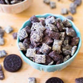 Cookies ‘n Cream Puppy Chow