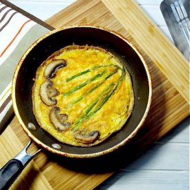 Asparagus and Mushroom Omelet