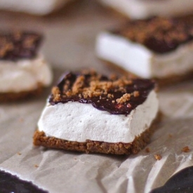 Easy, Healthy S’mores Bars