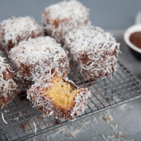 Chocolate Lamingtons