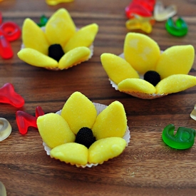 DIY Candy Flowers