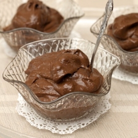 Raw Chocolate Banana Avocado Mousse