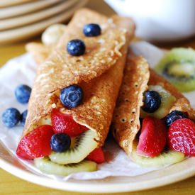 Dessert Crepes + Ricotta, Berries