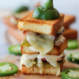 Jalapeño Popper Grilled Cheese