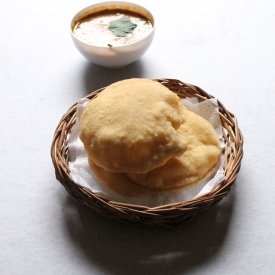 Amritsari Chole Bhature