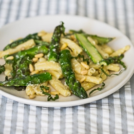 Lemon Asparagus Pasta