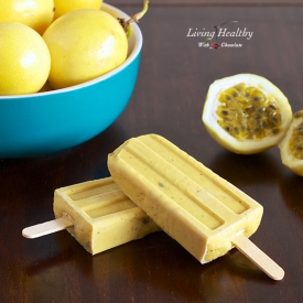 Creamy Passion Fruit Popsicles